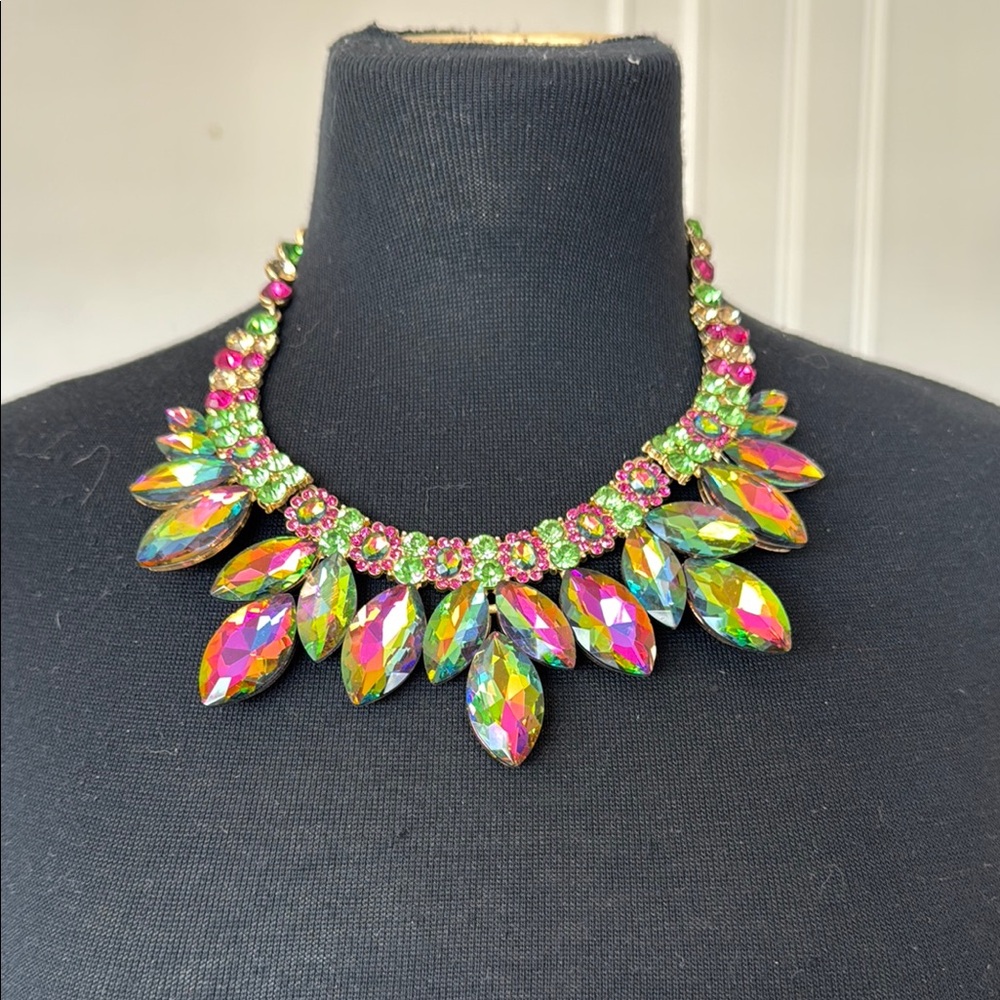 Elegant Multicolor Statement Necklace